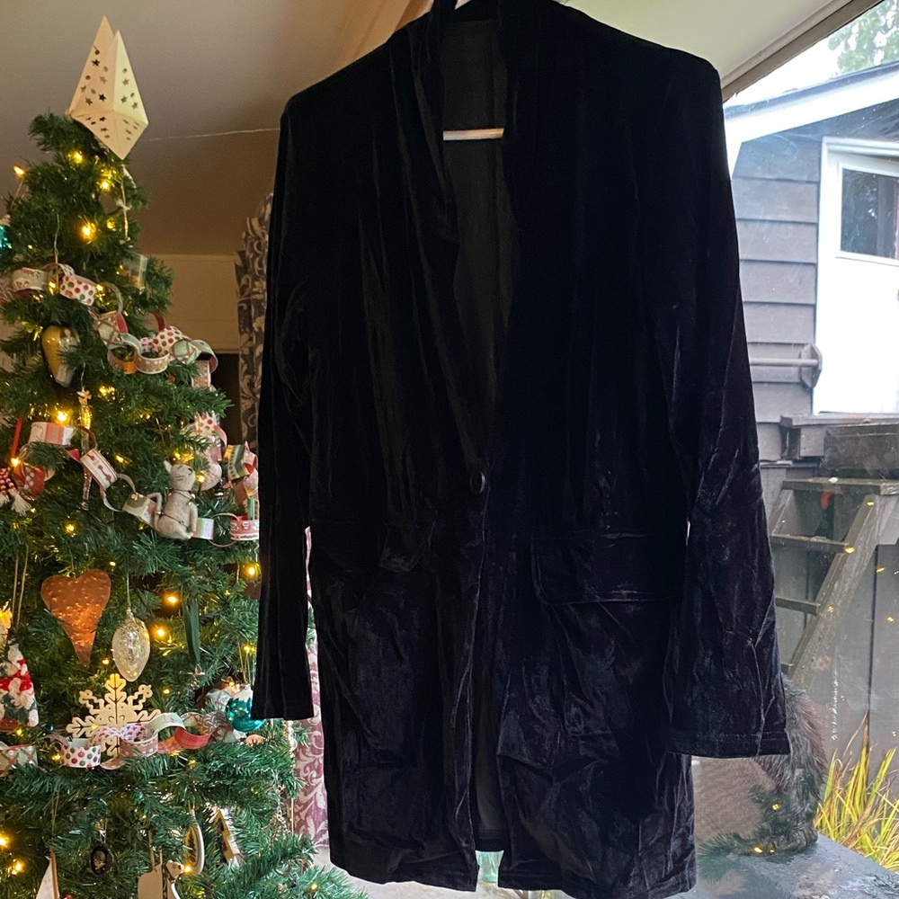 Amazon Black Velvet Women's Blazer NWT